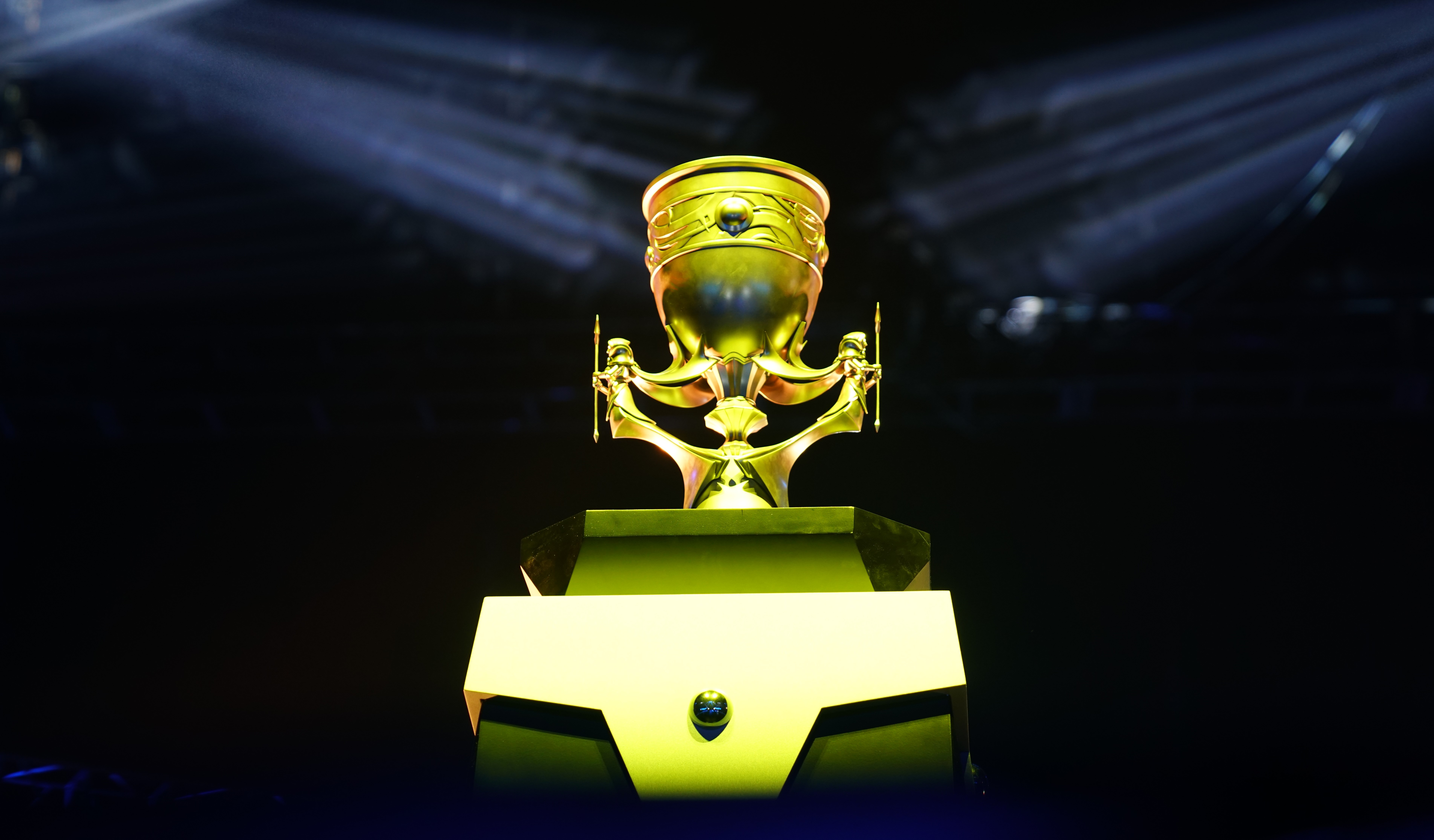 DOTA2新赛季战火重燃:神盾奖杯争霸,战队分析备战策略-多宝电竞 DOTA2新赛季战火重燃:神盾奖杯争霸,战队分析备战策略-多宝电竞